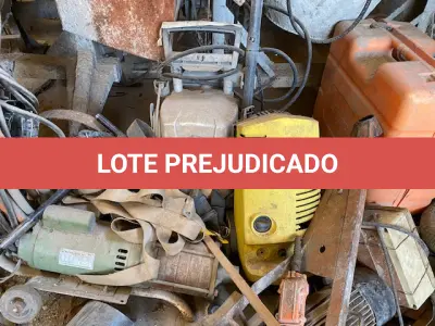 LOTE 037 - Lavadora
