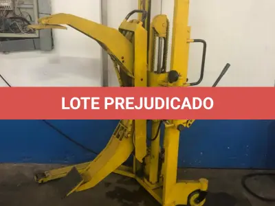 LOTE 2 - BENS MÓVEIS/EQUIPAMENTOS