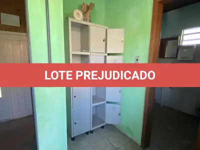LOTE 001 - Imóvel e maquinas para laticínio