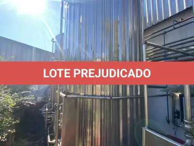 LOTE 001 - Imóvel e maquinas para laticínio