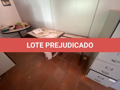 LOTE 003 - MÁQUINAS E BENS DO COMPLEXO