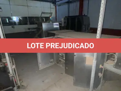 LOTE 003 - MÁQUINAS E BENS DO COMPLEXO