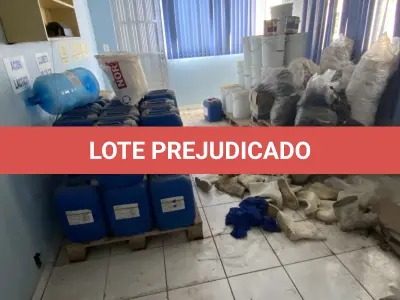 LOTE 001 - Imóvel e maquinas para laticínio
