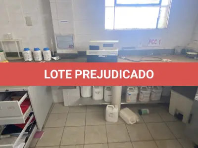 LOTE 003 - MÁQUINAS E BENS DO COMPLEXO