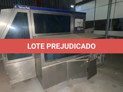 LOTE 001 - Imóvel e maquinas para laticínio