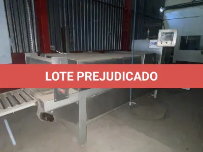 LOTE 001 - Imóvel e maquinas para laticínio
