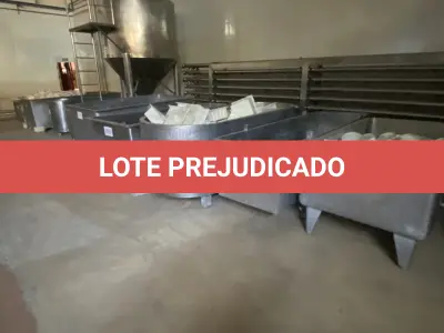 LOTE 001 - Imóvel e maquinas para laticínio