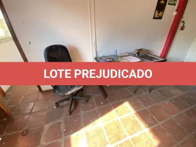 LOTE 001 - Imóvel e maquinas para laticínio