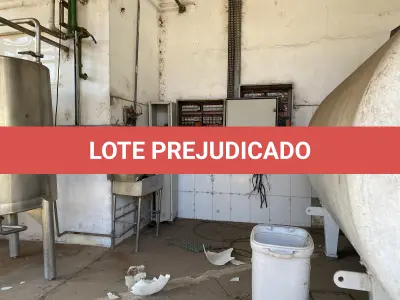 LOTE 003 - MÁQUINAS E BENS DO COMPLEXO