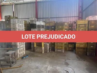 LOTE 001 - Imóvel e maquinas para laticínio