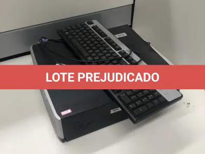 LOTE 241 - Cpu e teclado  