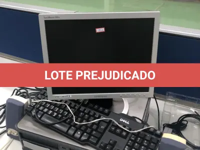 LOTE 142 - Cpu, monitor, caixas de som e teclado 