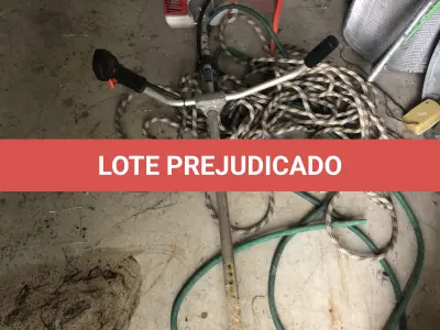 LOTE 513 - Roçadeira a gasolina 