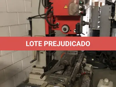 LOTE 554 - Furadeira Amboss 