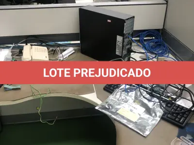 LOTE 305 - Antenas, cpu, modem, equipamento de teste, lupa, monitor teclado, mouse, exaustor
