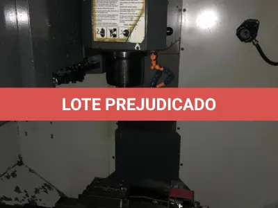 LOTE 553 - Trono CNC Hass DT1