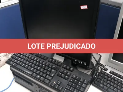 LOTE 144 - Monitor e teclado e monitor, teclado e CPU 