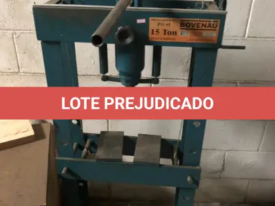 LOTE 555 - Prensa 15 ton