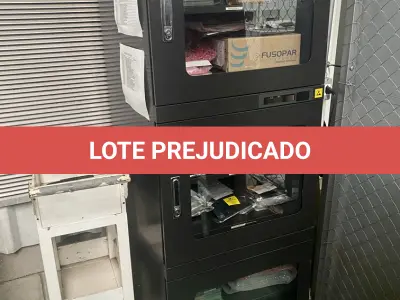 LOTE 569 - uma torre cabine  de desumidificação modelo X2E 600N com RS232 port