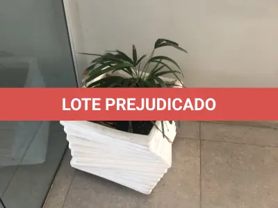 LOTE 001 - LOTE 1A STALKING HORSE. PRÉDIO E ALGUNS ITENS, ESCRITÓRIOS, REFEITÓRIO, AR CONDICIONADOS ETC