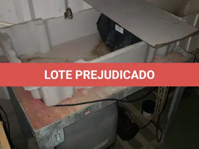 LOTE 509 - Bancada de lavagem 
