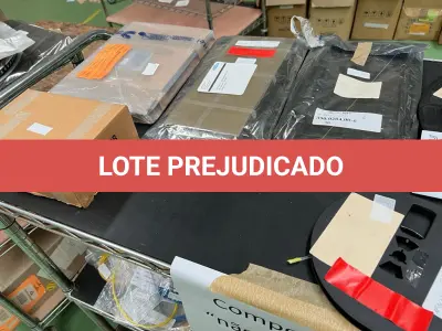 LOTE 587 - Lote de sucata de produtos fora de linha 