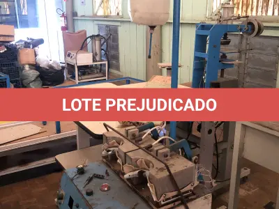 LOTE 173 - prensinha adaptada
