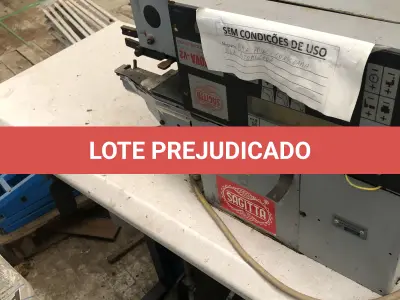 LOTE 130 - máquina de costura Sagita incompleta