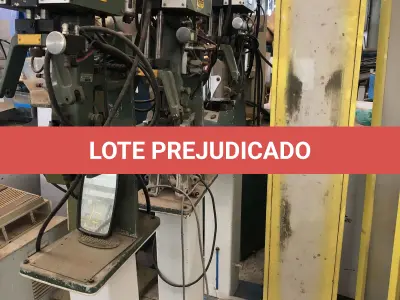 LOTE 125 - 3 prensas ativadoras marca Internacional