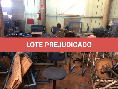 LOTE 149 - lote de 26 cadeiras de escritório