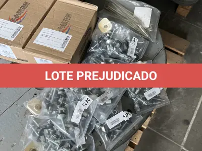 LOTE 014 - Lote com parafusos sextavados, pregos, prego telheiro, conjunto sextavado para telha, parafusos,