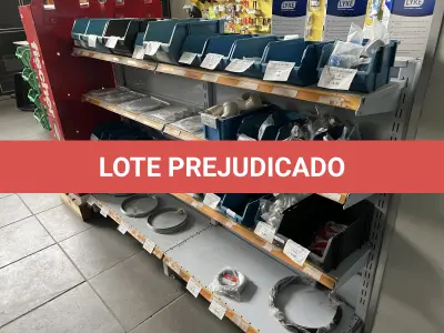 LOTE 022 - Lote com luvas, joelhos, arames, adaptadores 