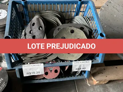 LOTE 016 - Lote com discos de corte/desbaste, lixas,