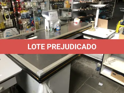 LOTE 004 - Balcão caixa com mesa auxiliar para registradora