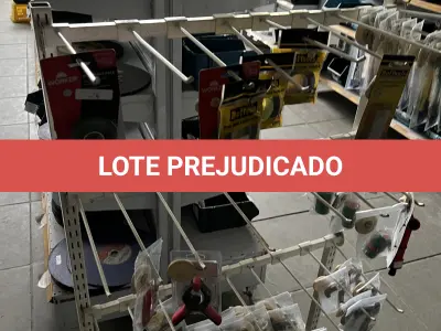 LOTE 026 - Lote com fitas dupla face, terminais para mangueira, numeros