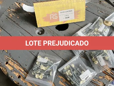 LOTE 014 - Lote com parafusos sextavados, pregos, prego telheiro, conjunto sextavado para telha, parafusos,