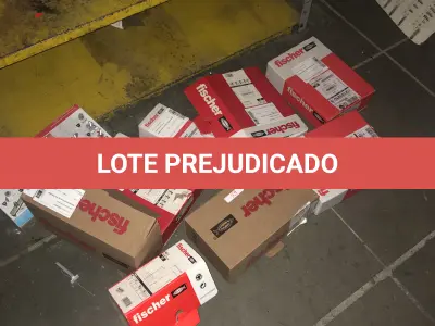 LOTE 059 - Lote com buchas Fischer 