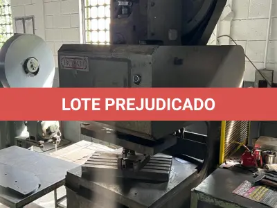 LOTE 121 - prensa Boar em desuso