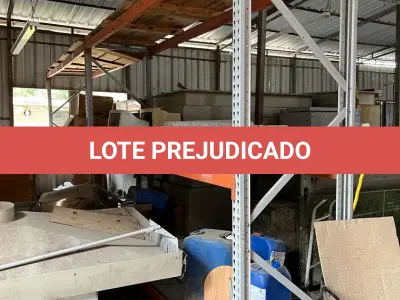 LOTE 096 - lote de prateleiras metalicas de desmontar