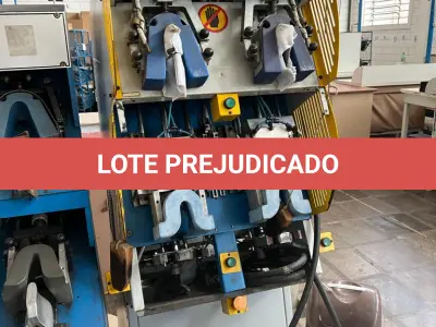 LOTE 045 - maquina de conformar trazeiro 4 postos quente e frio Fusion