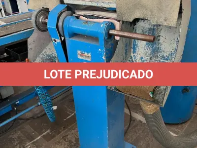 LOTE 085 - escova dupla