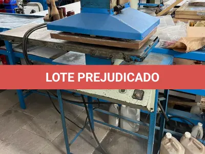 LOTE 020 - prensa chapa quente com mesa movel