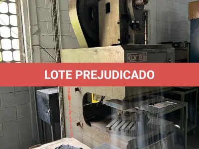 LOTE 121 - prensa Boar em desuso