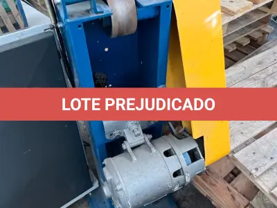 LOTE 008 - maquina adaptada de medir tiras