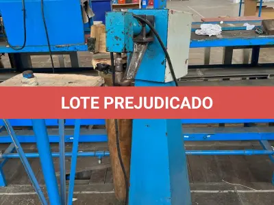 LOTE 049 - martelete