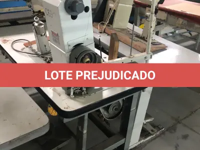 LOTE 039 - uma maquina de costrua de coluna