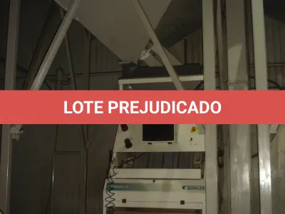 LOTE 004 - classificadora otica de graos Buhler Sanmak V com silo pequeno