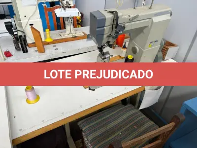 LOTE 110 - maquina de costura de coluna 1 agulha Global