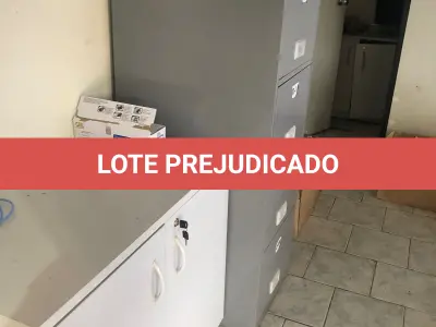 LOTE 077 - arquivo de aço 4 gavetas