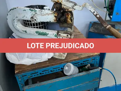 LOTE 119 - facao manual